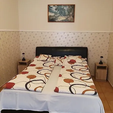Garden Apartmanhaz Hajduszoboszlo