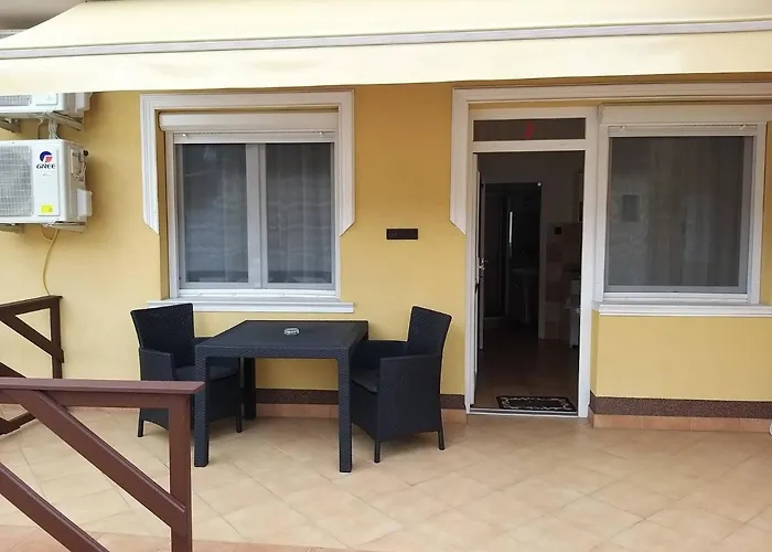 Garden Apartmanhaz 2 公寓 Hajdúszoboszló